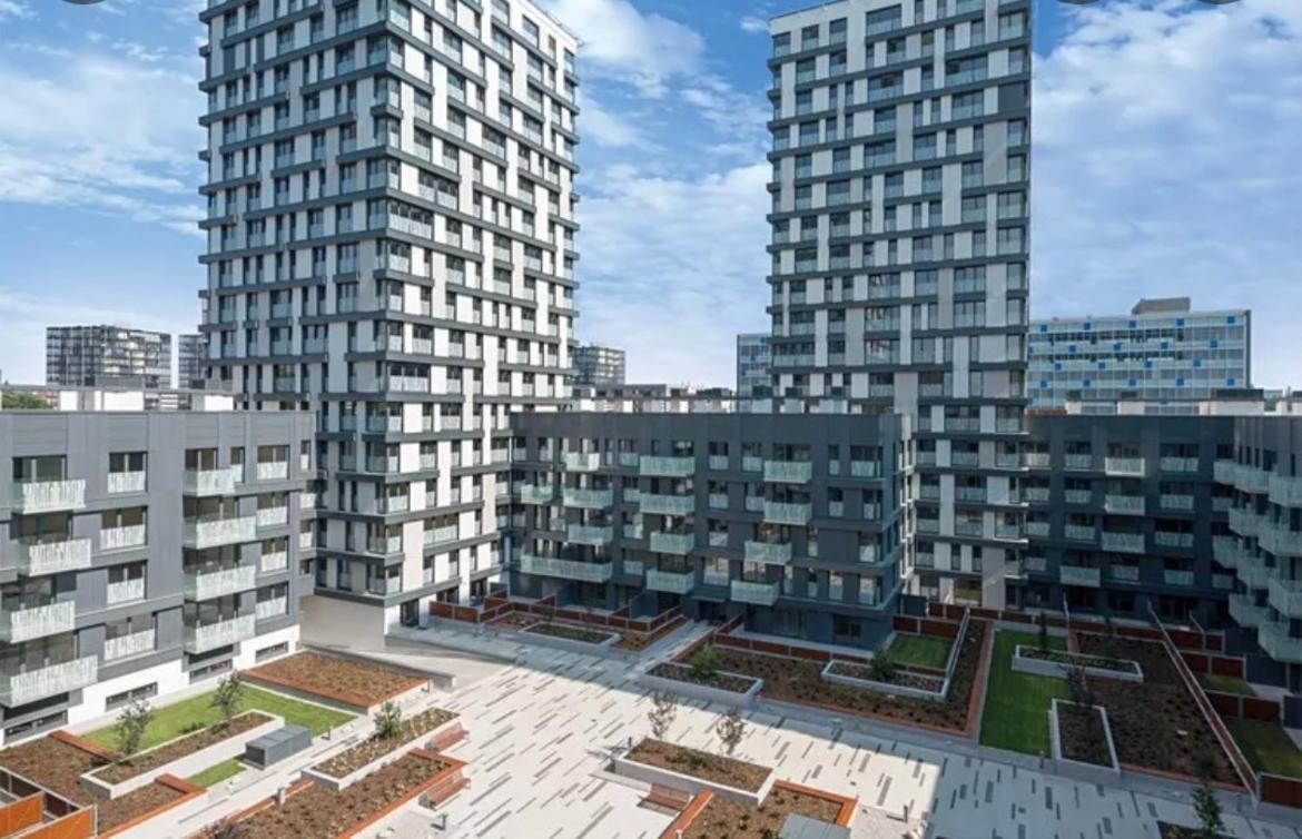 Residence Garden Tower - Parking Praga Exterior foto